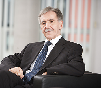 Klaus Berka: one of the founders and currently CEO of Analytik Jena. 克劳斯·贝尔卡的照片
