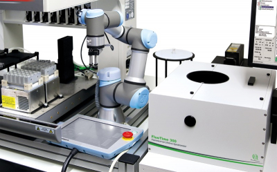 The remote interface added in a recent system software update allows interfacing the time-resolved fluorescence spectrometer FluoTime 300 with accessories such as the Biomek NXP liquid handling automation workstation from Beckman-Coulter.