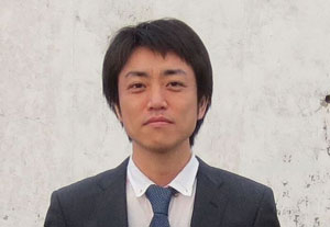 Taiki Hoshino and his co-workers have used X-ray photon correlation spectroscopy to measure dynamical heterogeneity in a polymer under shear conditions near its glass transition temperature. ©2020 RIKEN