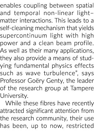 使空间和时间之间的耦合非线性光物质自洁mec这导致的交互